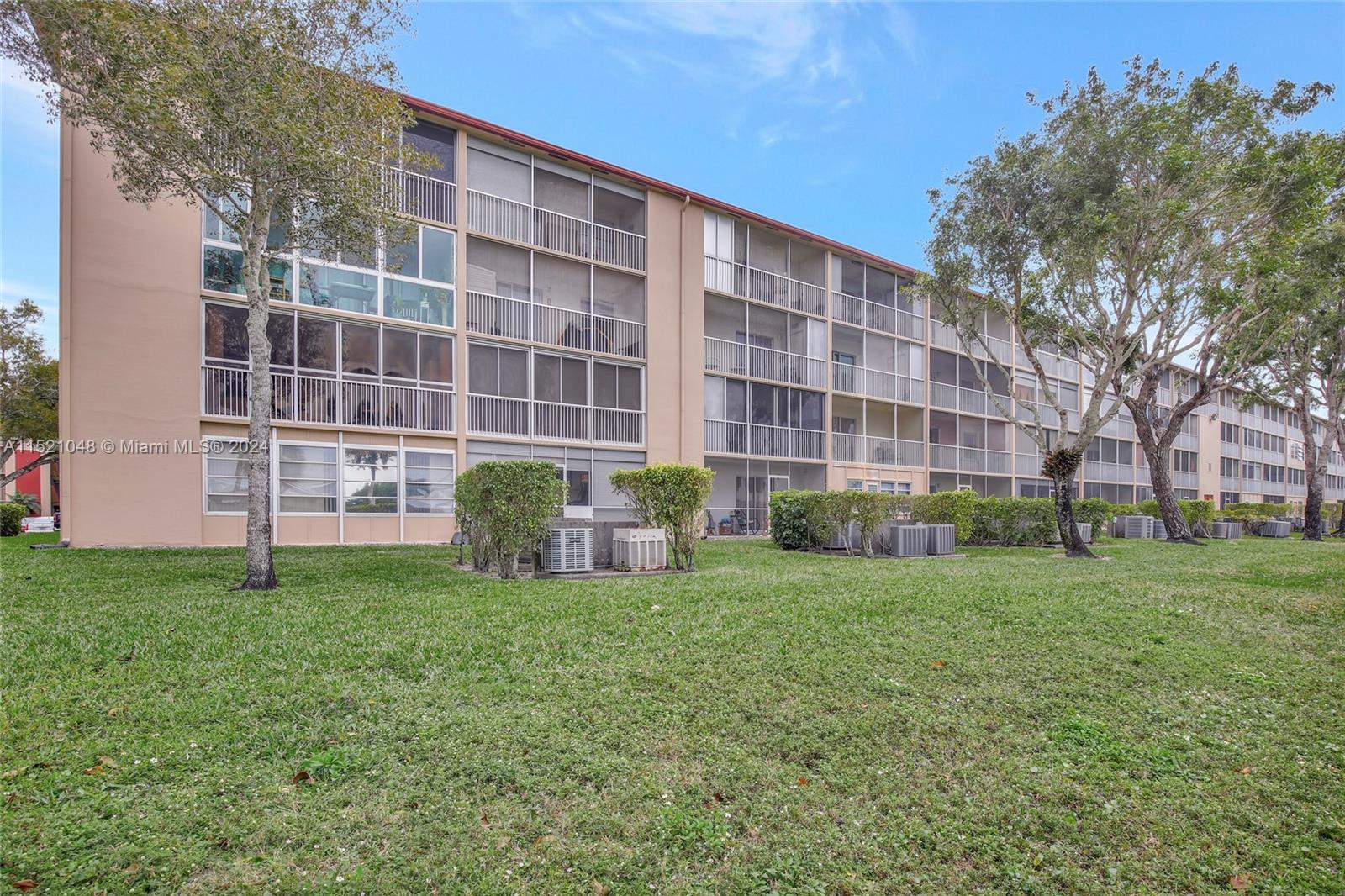 850 133rd Ter, Pembroke Pines, FL, 33027 United States, 1 Bedroom Bedrooms, ,1 BathroomBathrooms,Residential,For Sale,133rd Ter,A11521048