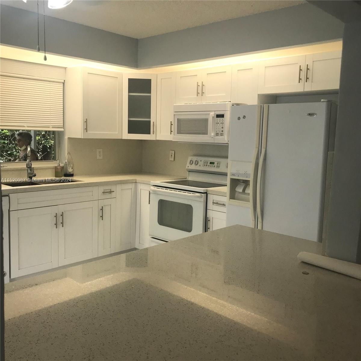 465 21st Ln, Homestead, FL, 33033 United States, 2 Bedrooms Bedrooms, ,2 BathroomsBathrooms,Residential,For Sale,21st Ln,A11520987