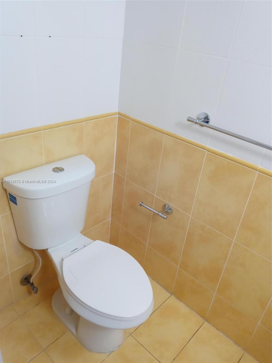 555 NE 15th St 33H, Miami, Florida 33132, 1 Bedroom Bedrooms, ,1 BathroomBathrooms,Residential,For Sale,555 NE 15th St 33H,A11519572