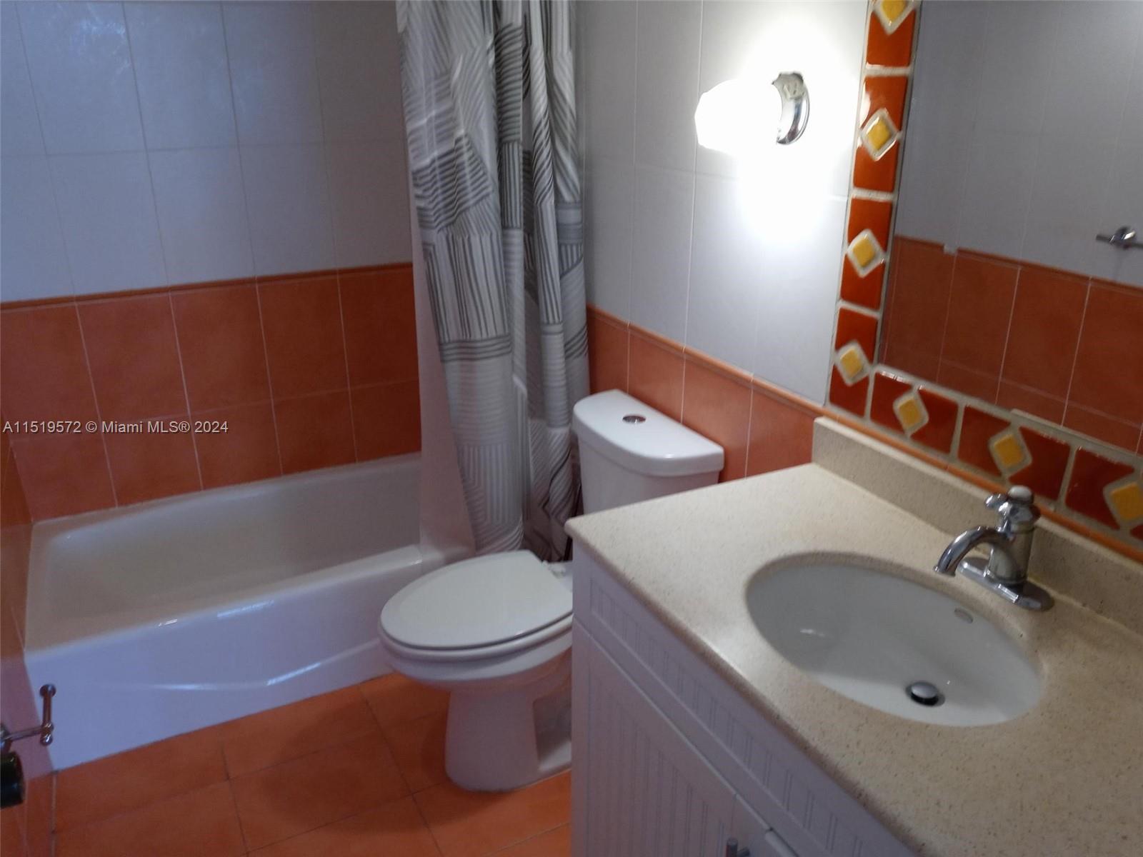 555 NE 15th St 33H, Miami, Florida 33132, 1 Bedroom Bedrooms, ,1 BathroomBathrooms,Residential,For Sale,555 NE 15th St 33H,A11519572