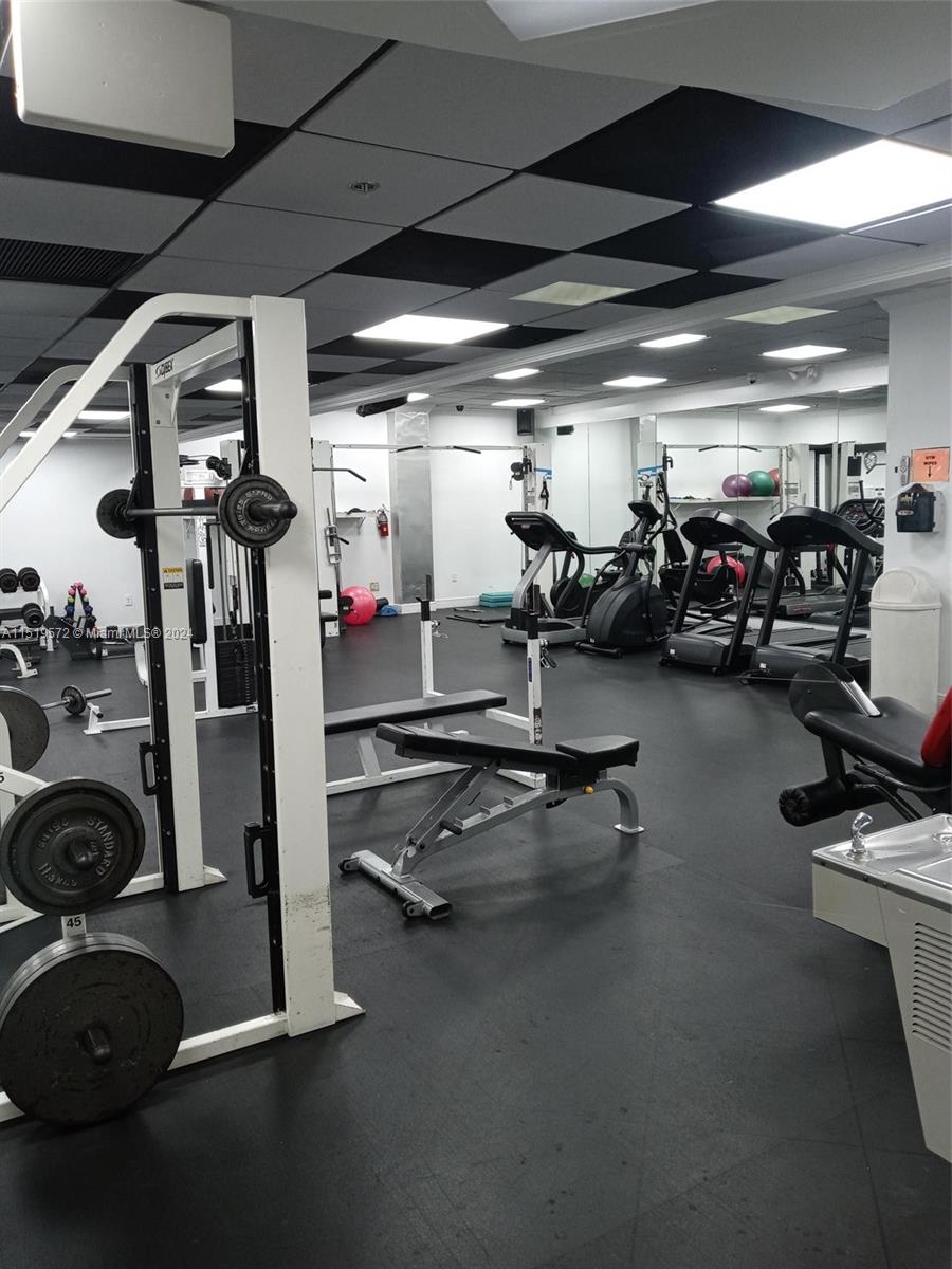 555 NE 15th St 33H, Miami, Florida 33132, 1 Bedroom Bedrooms, ,1 BathroomBathrooms,Residential,For Sale,555 NE 15th St 33H,A11519572