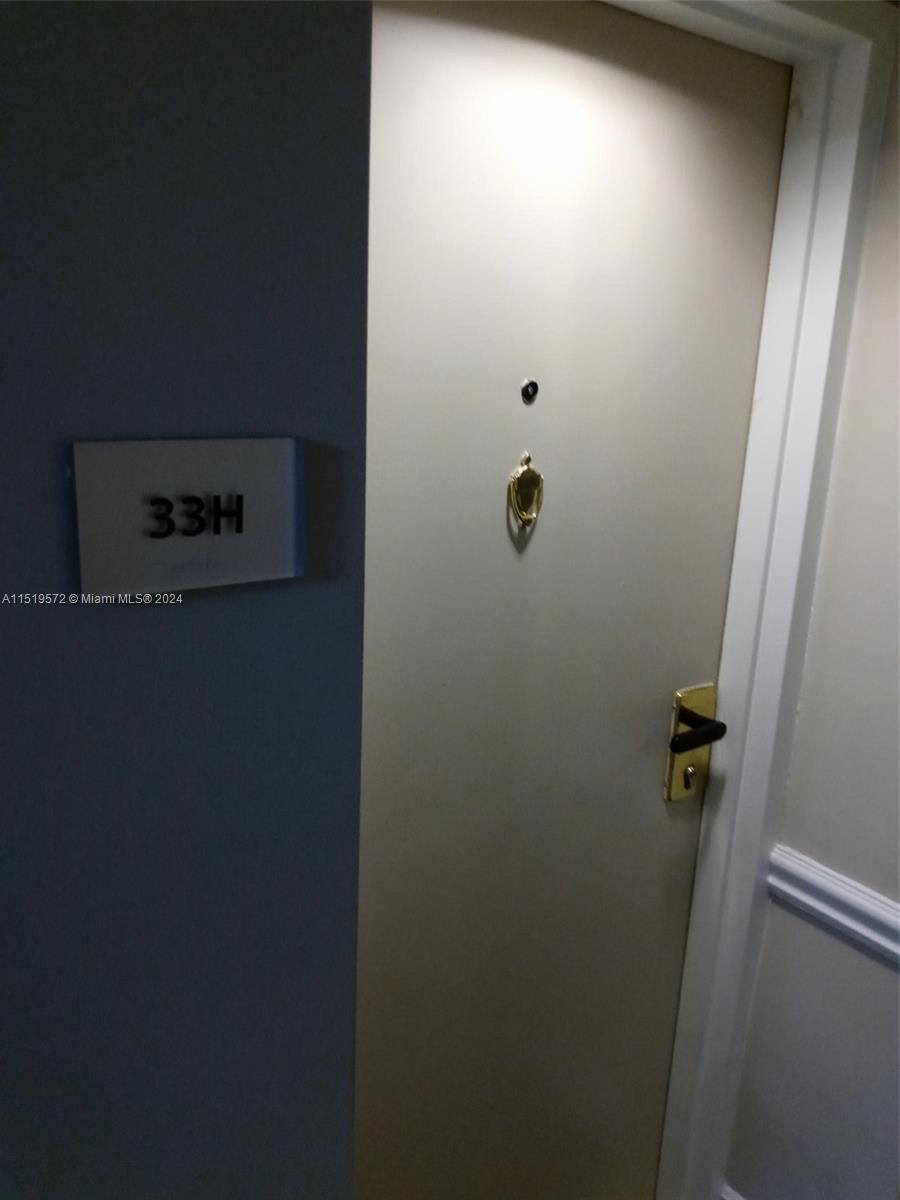 555 NE 15th St 33H, Miami, Florida 33132, 1 Bedroom Bedrooms, ,1 BathroomBathrooms,Residential,For Sale,555 NE 15th St 33H,A11519572