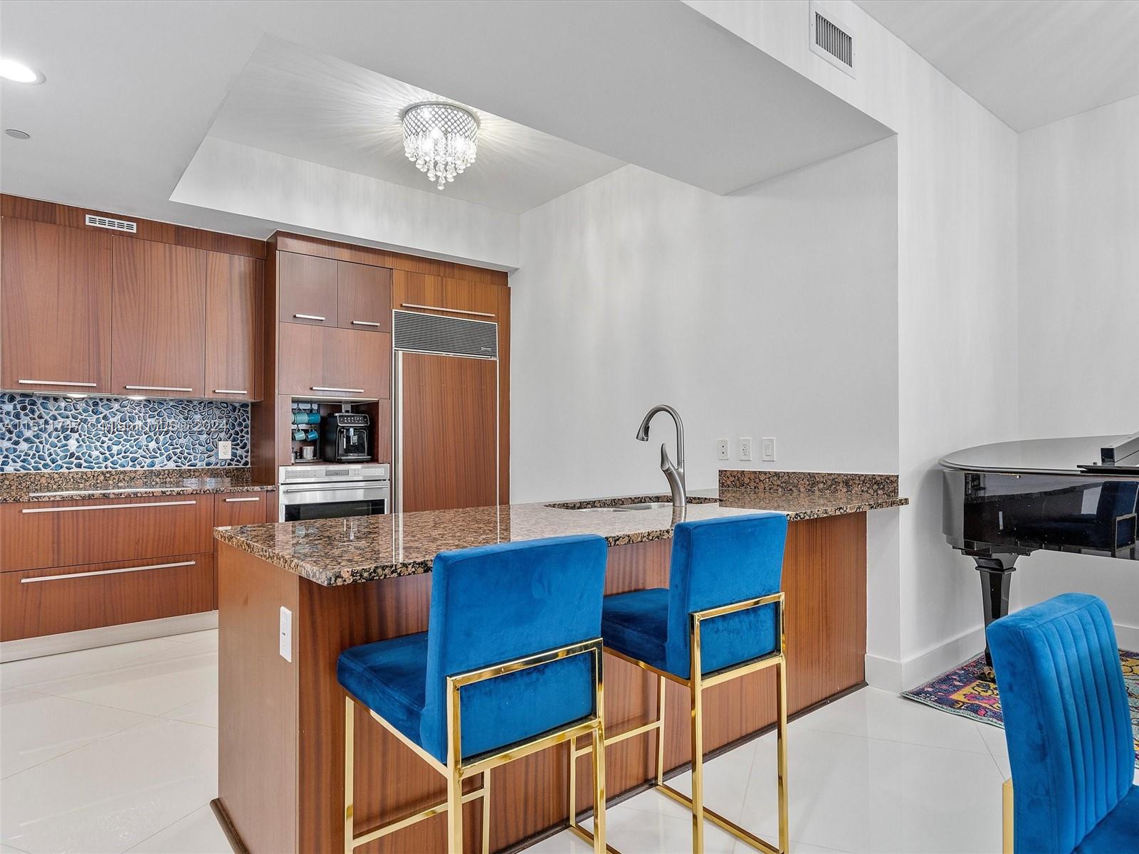 15901 Collins Ave, Sunny Isles Beach, FL, 33160 United States, 3 Bedrooms Bedrooms, ,3 BathroomsBathrooms,Residential,For Sale,Collins Ave,A11511747