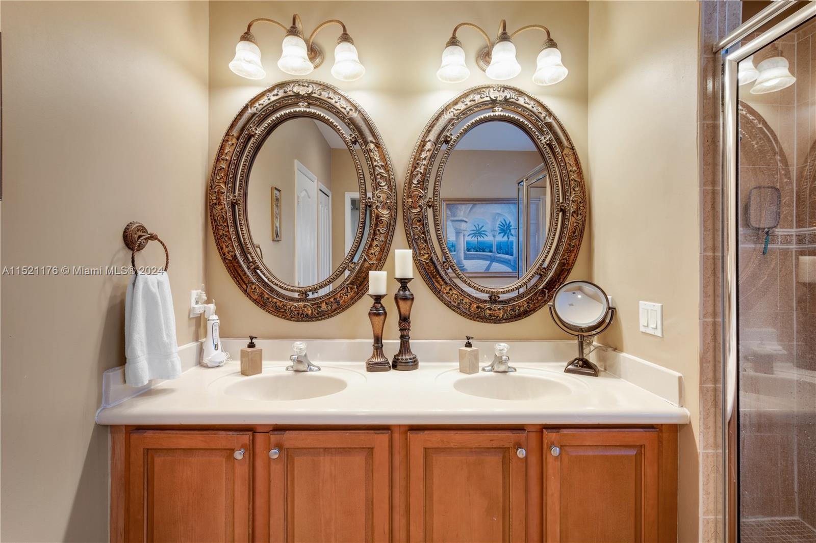 16631 SW 57th St, Miami, Florida 33193, 4 Bedrooms Bedrooms, ,2 BathroomsBathrooms,Residential,For Sale,16631 SW 57th St,A11521176