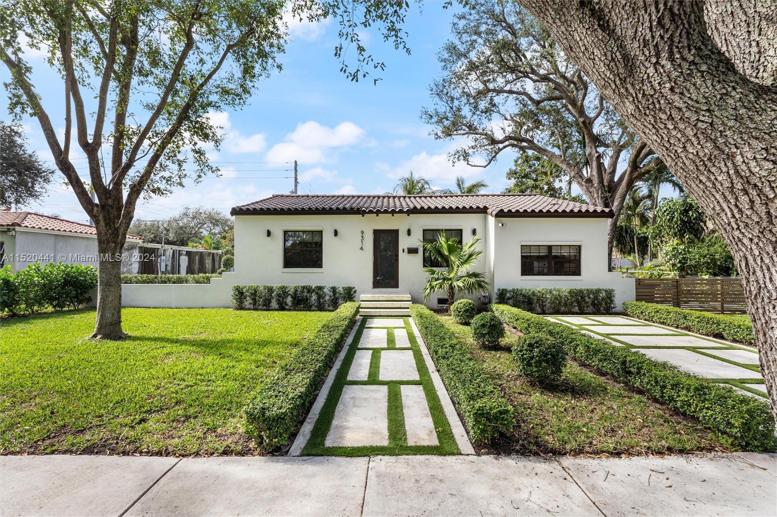 9314 2nd Pl, Miami Shores, FL, 33150 United States, 3 Bedrooms Bedrooms, ,2 BathroomsBathrooms,Residential,For Sale,2nd Pl,A11520441