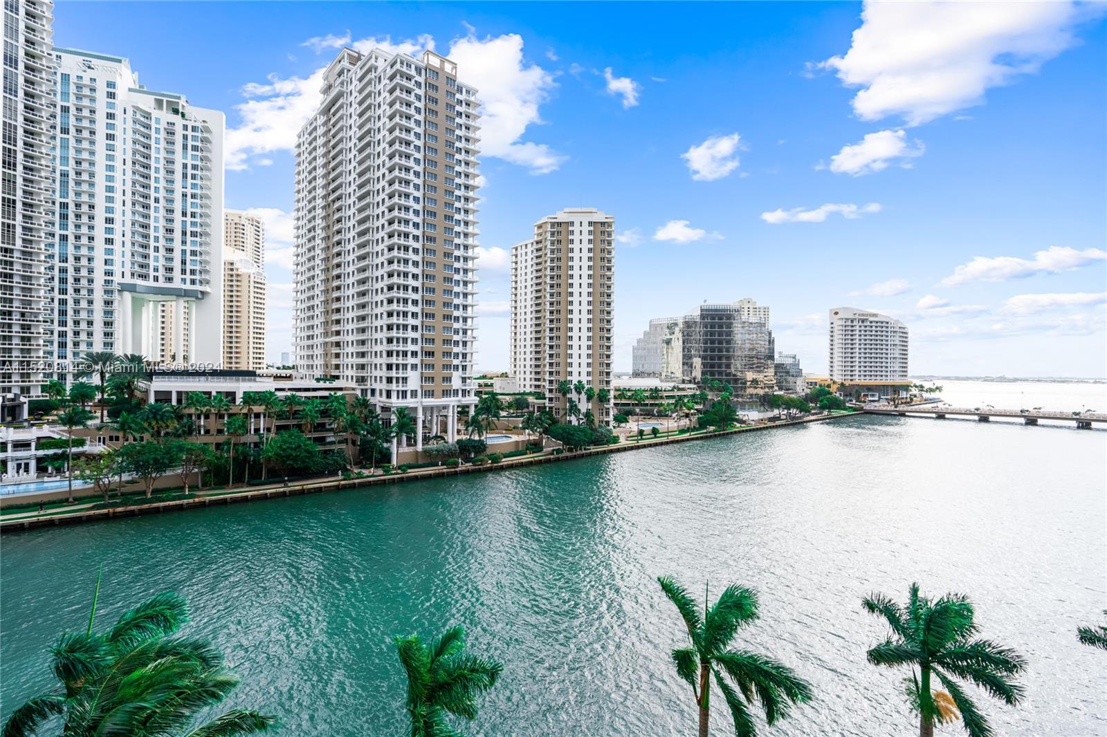 495 Brickell Ave BAY707, Miami, FL 33131, 2 Bedrooms Bedrooms, ,2 BathroomsBathrooms,Residential,For Sale,Brickell Ave,A11520814