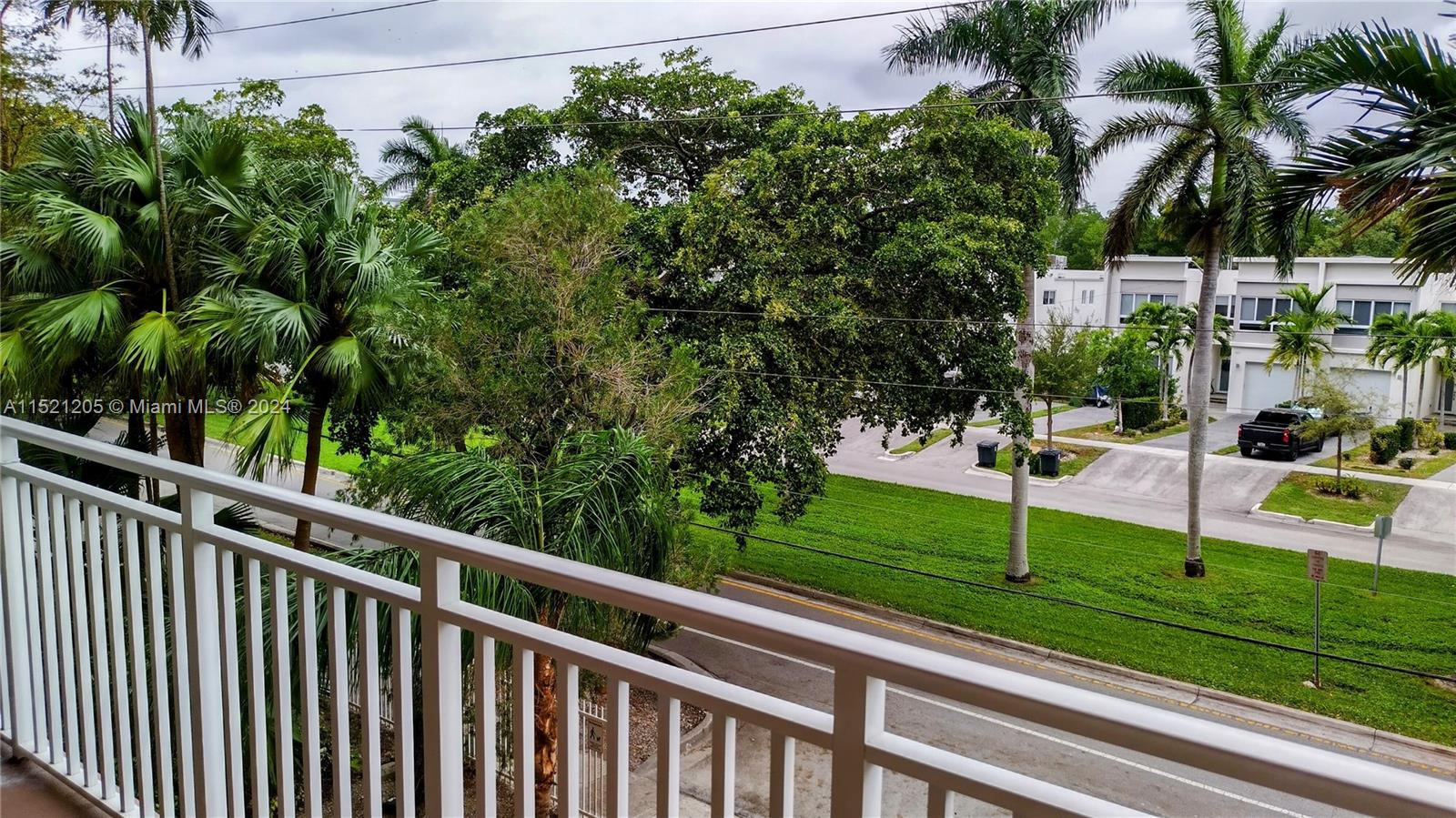 2450 135th St, North Miami, FL, 33181 United States, 1 Bedroom Bedrooms, ,1 BathroomBathrooms,Residential,For Sale,135th St,A11521205