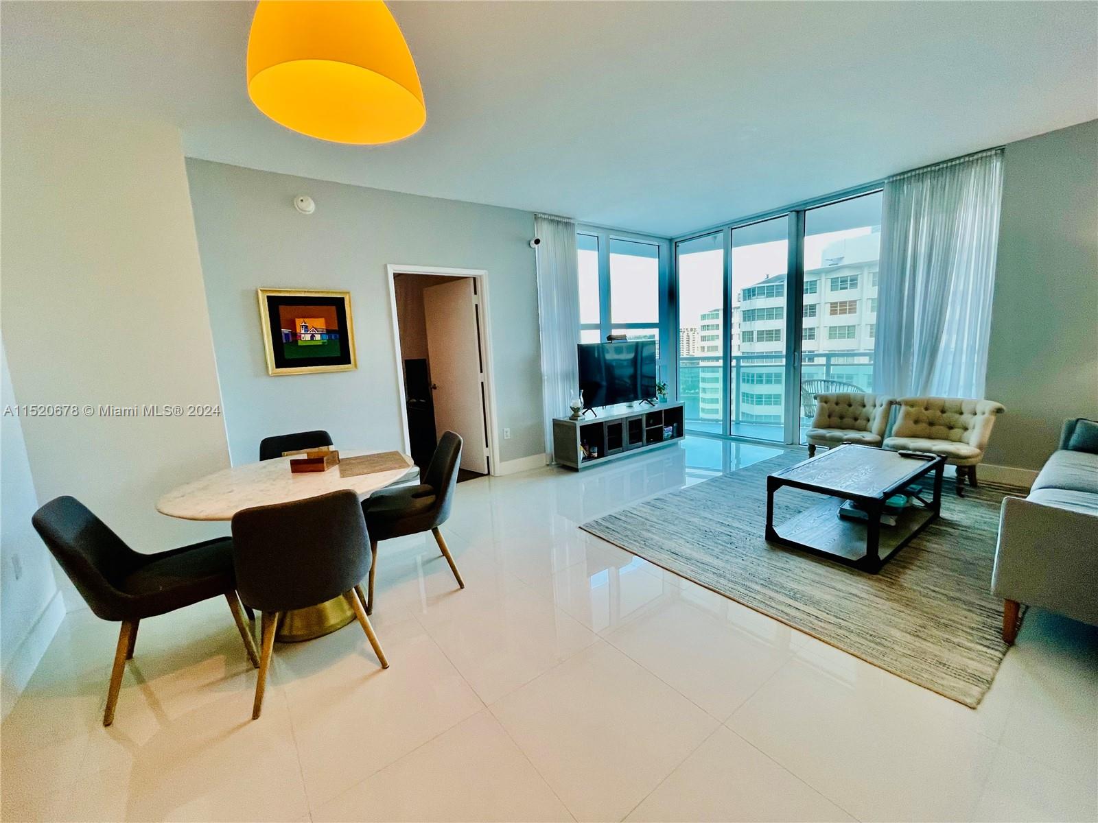 950 Brickell Bay Dr, Miami, FL, 33131 United States, 2 Bedrooms Bedrooms, ,2 BathroomsBathrooms,Residential,For Sale,Brickell Bay Dr,A11520678