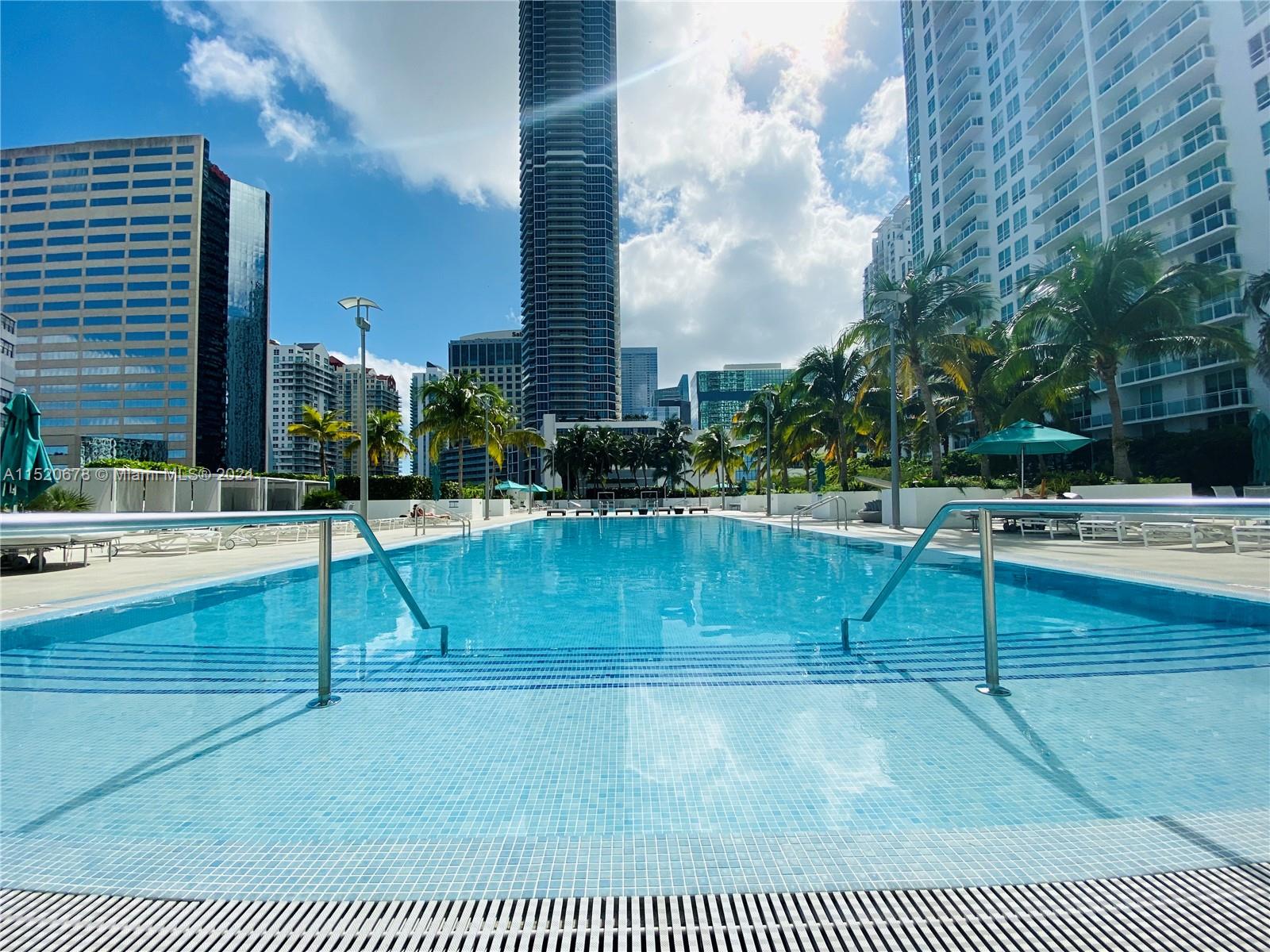 950 Brickell Bay Dr, Miami, FL, 33131 United States, 2 Bedrooms Bedrooms, ,2 BathroomsBathrooms,Residential,For Sale,Brickell Bay Dr,A11520678