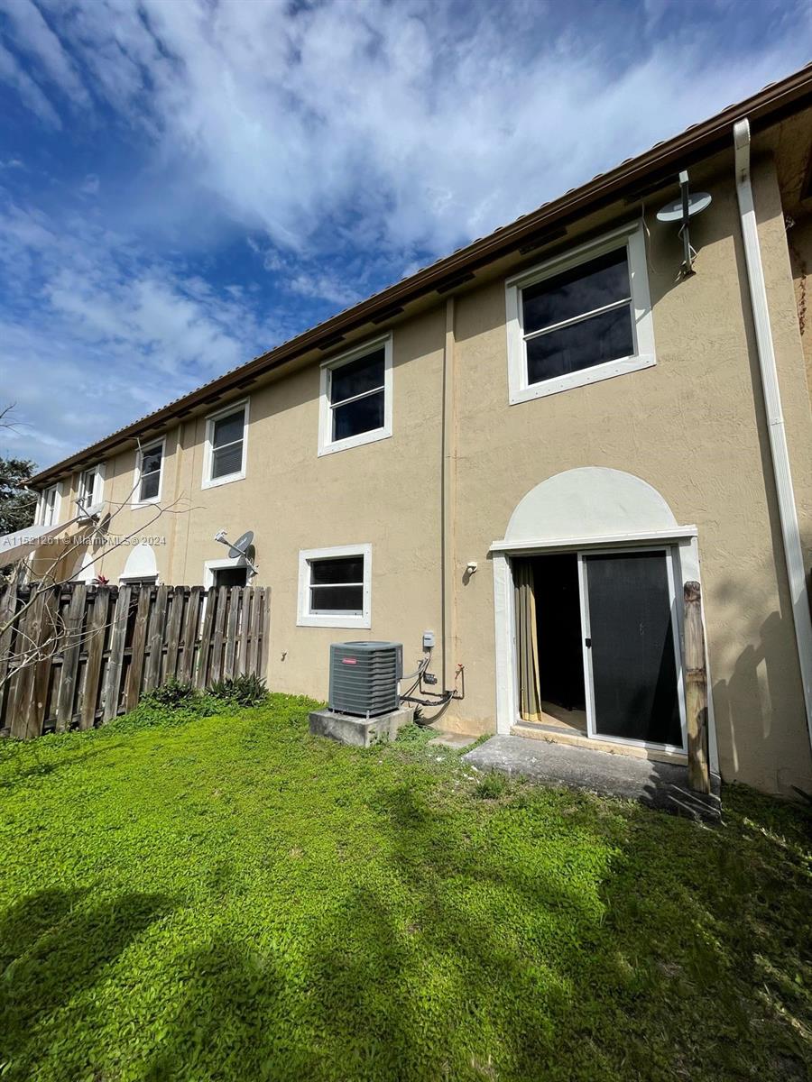 14078 50th Ct, Miramar, FL, 33027 United States, 3 Bedrooms Bedrooms, ,2 BathroomsBathrooms,Residential,For Sale,50th Ct,A11521261