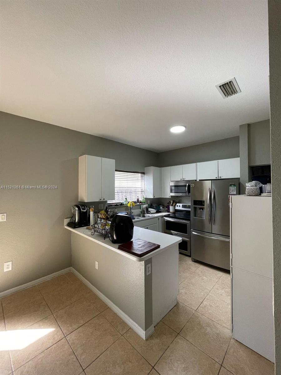 14078 50th Ct, Miramar, FL, 33027 United States, 3 Bedrooms Bedrooms, ,2 BathroomsBathrooms,Residential,For Sale,50th Ct,A11521261