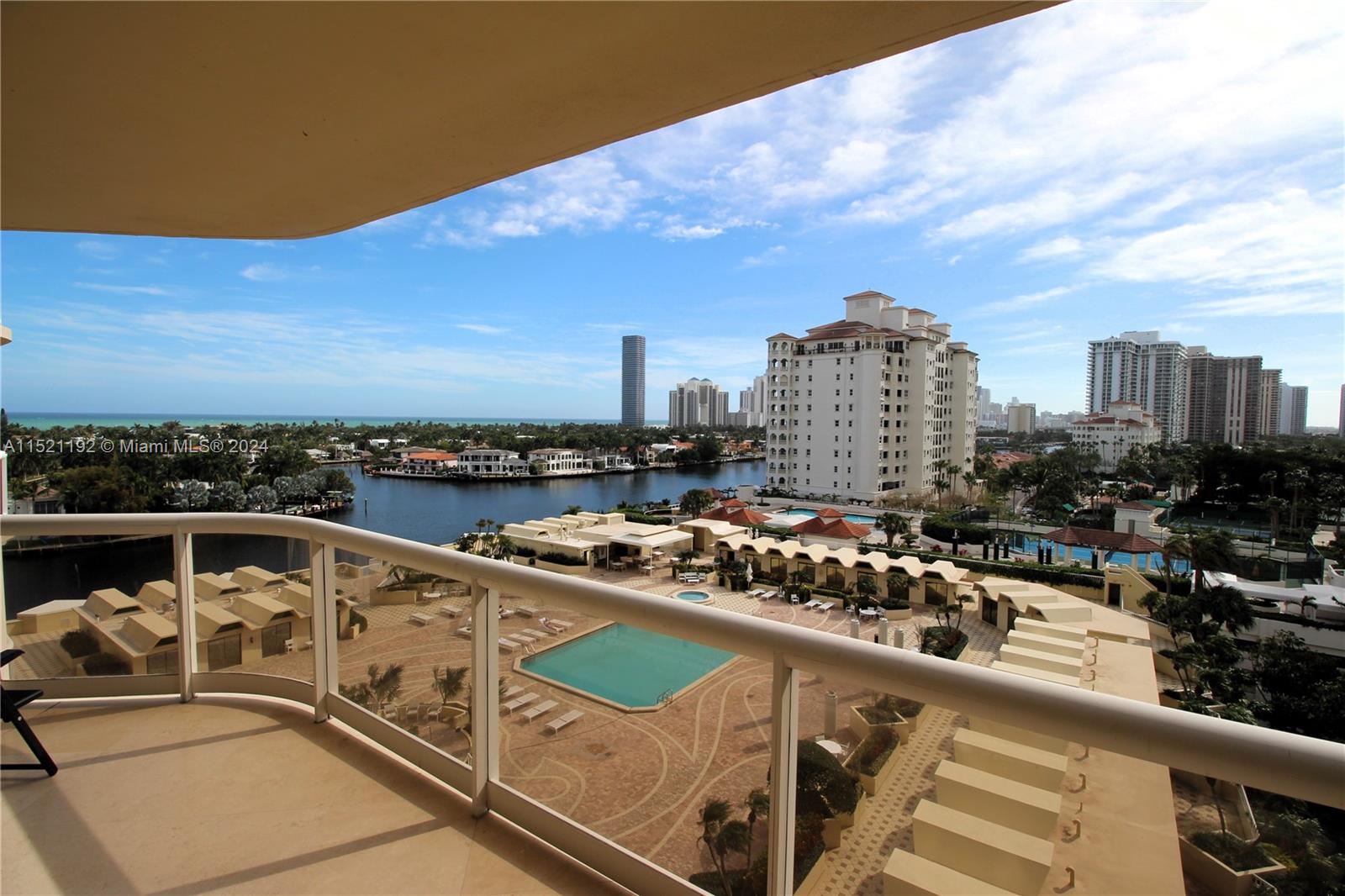 20191 E Country Club Dr 910, Aventura, Florida 33180, 2 Bedrooms Bedrooms, ,2 BathroomsBathrooms,Residential,For Sale,20191 E Country Club Dr 910,A11521192