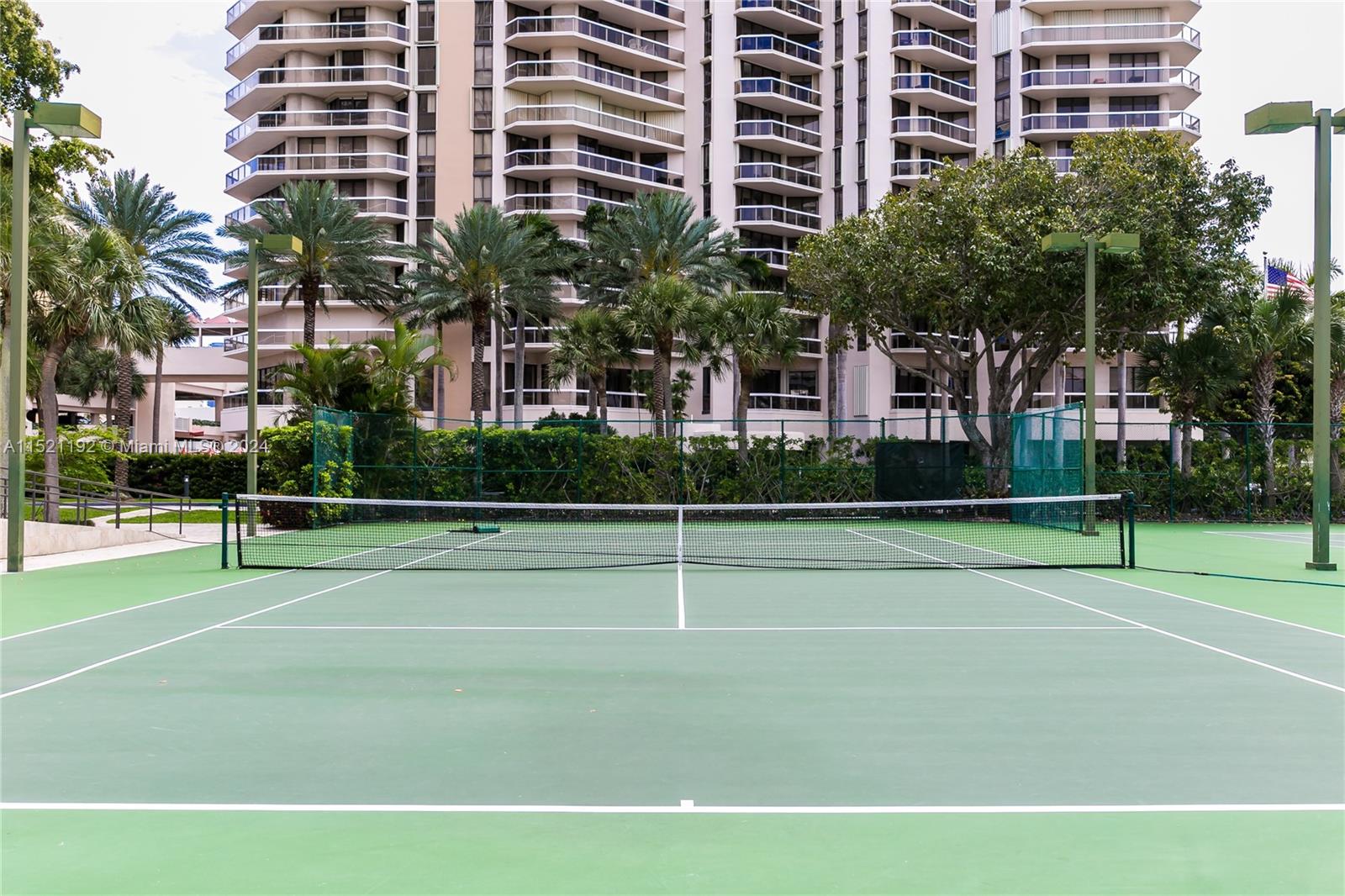 20191 E Country Club Dr 910, Aventura, Florida 33180, 2 Bedrooms Bedrooms, ,2 BathroomsBathrooms,Residential,For Sale,20191 E Country Club Dr 910,A11521192