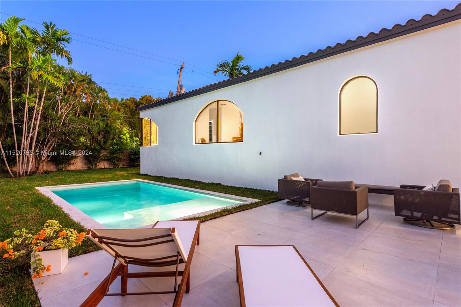 1735 Lenox Ave, Miami Beach, Florida 33139, 5 Bedrooms Bedrooms, ,5 BathroomsBathrooms,Residential,For Sale,1735 Lenox Ave,A11520799