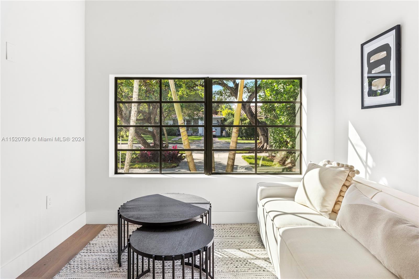 1735 Lenox Ave, Miami Beach, Florida 33139, 5 Bedrooms Bedrooms, ,5 BathroomsBathrooms,Residential,For Sale,1735 Lenox Ave,A11520799