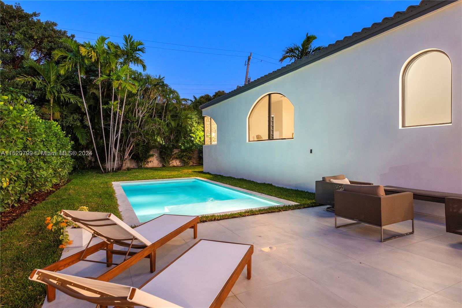 1735 Lenox Ave, Miami Beach, FL, 33139 United States, 5 Bedrooms Bedrooms, ,5 BathroomsBathrooms,Residential,For Sale,Lenox Ave,A11520799