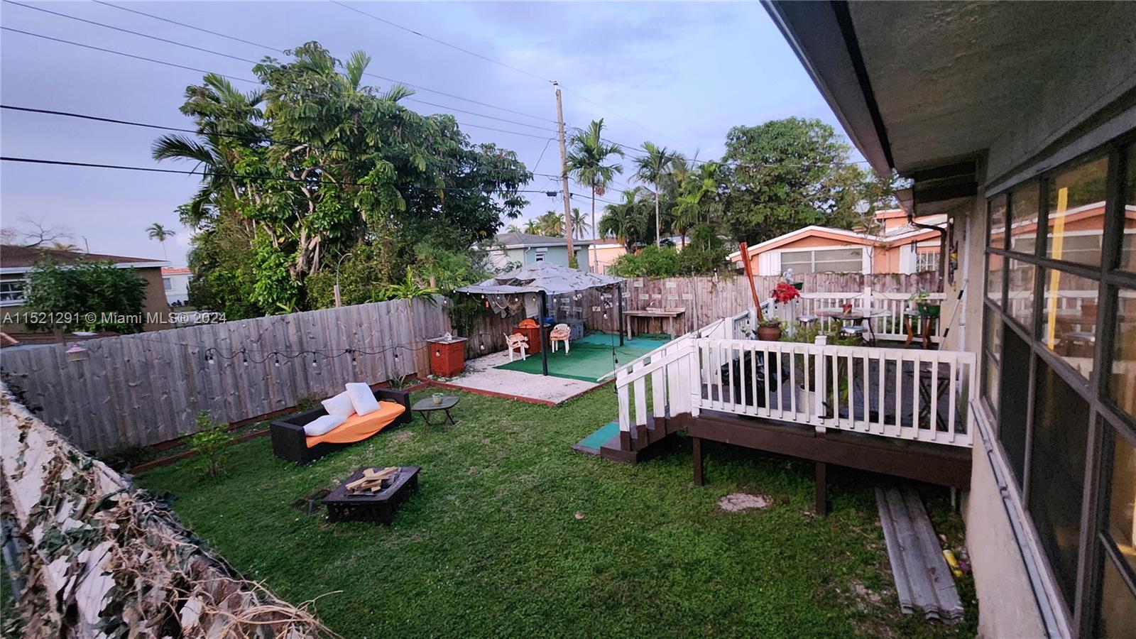 8281 28th St, Miami, FL, 33155 United States, 3 Bedrooms Bedrooms, ,3 BathroomsBathrooms,Residential,For Sale,28th St,A11521291