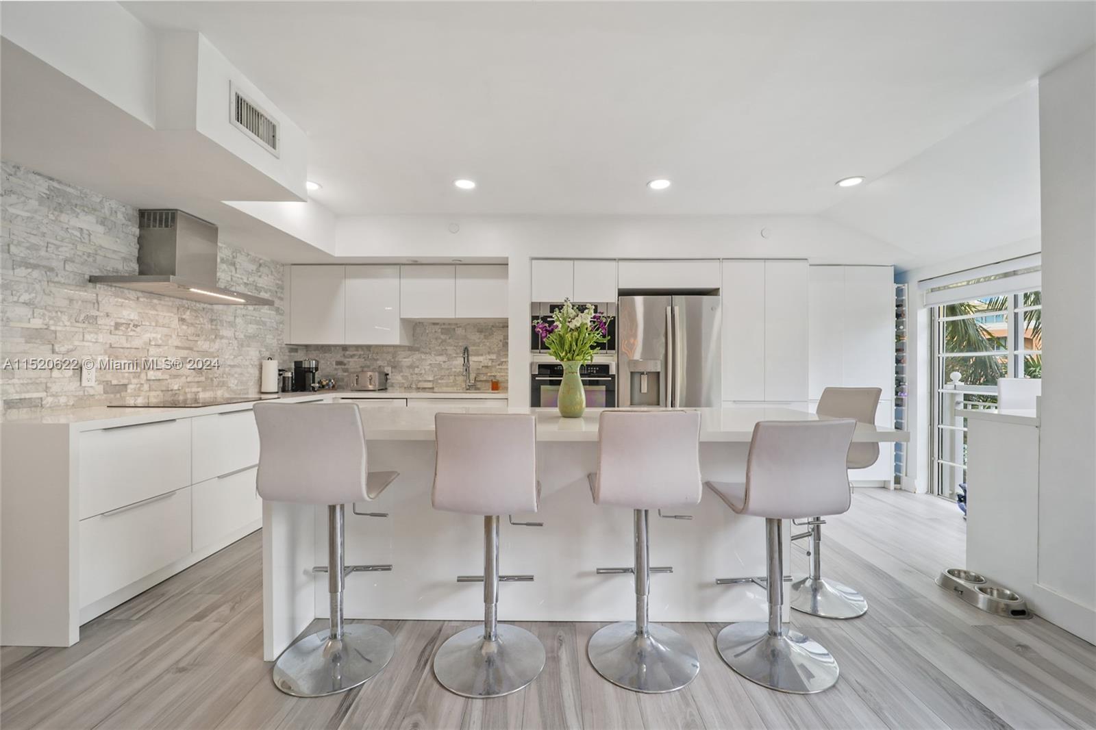 120 Jefferson Ave 12015, Miami Beach, Florida 33139, 3 Bedrooms Bedrooms, ,2 BathroomsBathrooms,Residential,For Sale,120 Jefferson Ave 12015,A11520622