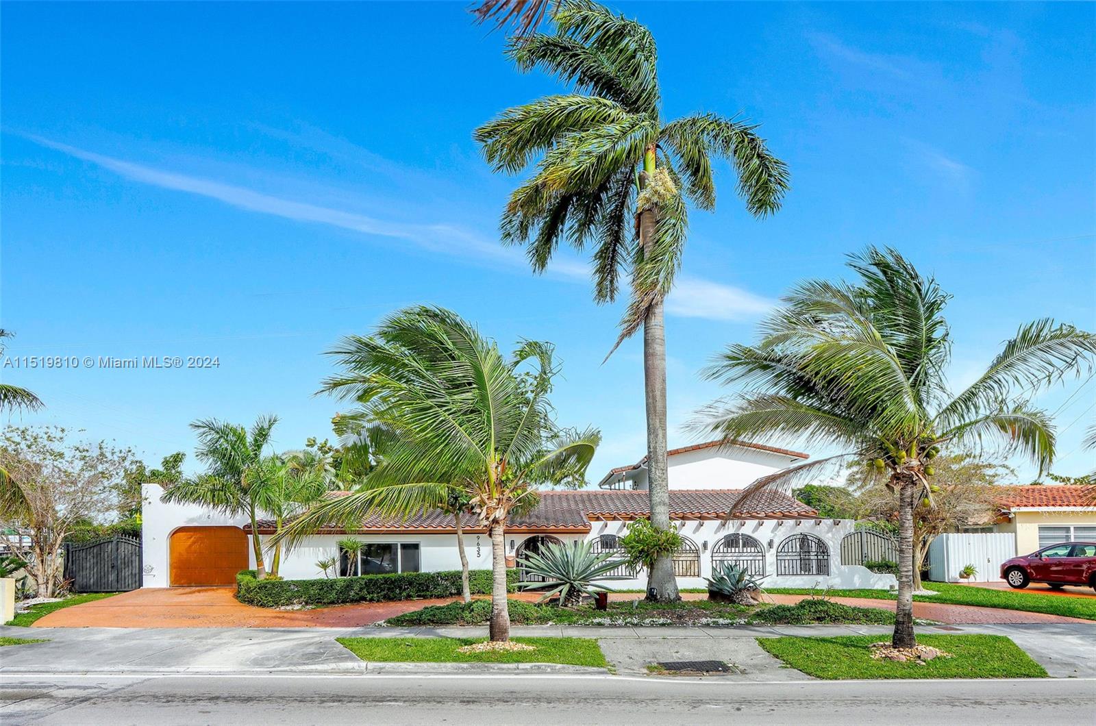 9635 16th St, Miami, FL, 33165 United States, 5 Bedrooms Bedrooms, ,4 BathroomsBathrooms,Residential,For Sale,16th St,A11519810