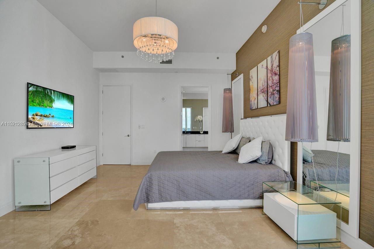 15811 Collins Avenue, Sunny Isles Beach, FL, 33160 United States, 3 Bedrooms Bedrooms, ,3 BathroomsBathrooms,Residential,For Sale,Collins Avenue,A11521285