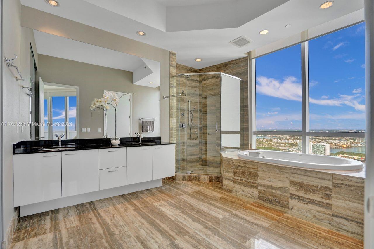 15811 Collins Avenue, Sunny Isles Beach, FL, 33160 United States, 3 Bedrooms Bedrooms, ,3 BathroomsBathrooms,Residential,For Sale,Collins Avenue,A11521285