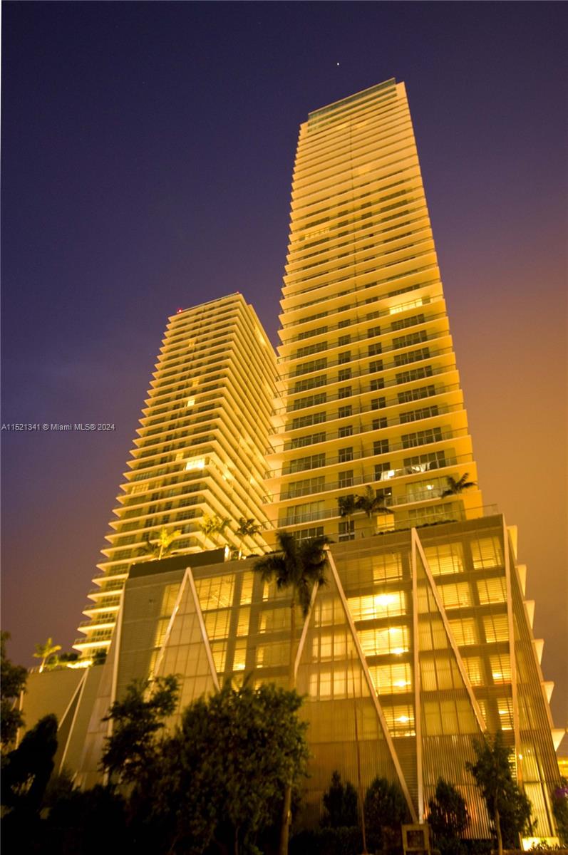 79 SW 12 ST 3004, Miami, Florida 33130, 2 Bedrooms Bedrooms, ,2 BathroomsBathrooms,Residentiallease,For Rent,79 SW 12 ST 3004,A11521341