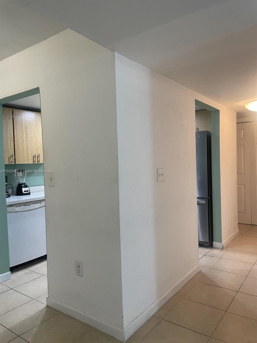 9375 Fontainebleau Blvd, Miami, FL, 33172 United States, 2 Bedrooms Bedrooms, ,2 BathroomsBathrooms,Residential,For Sale,Fontainebleau Blvd,A11520428