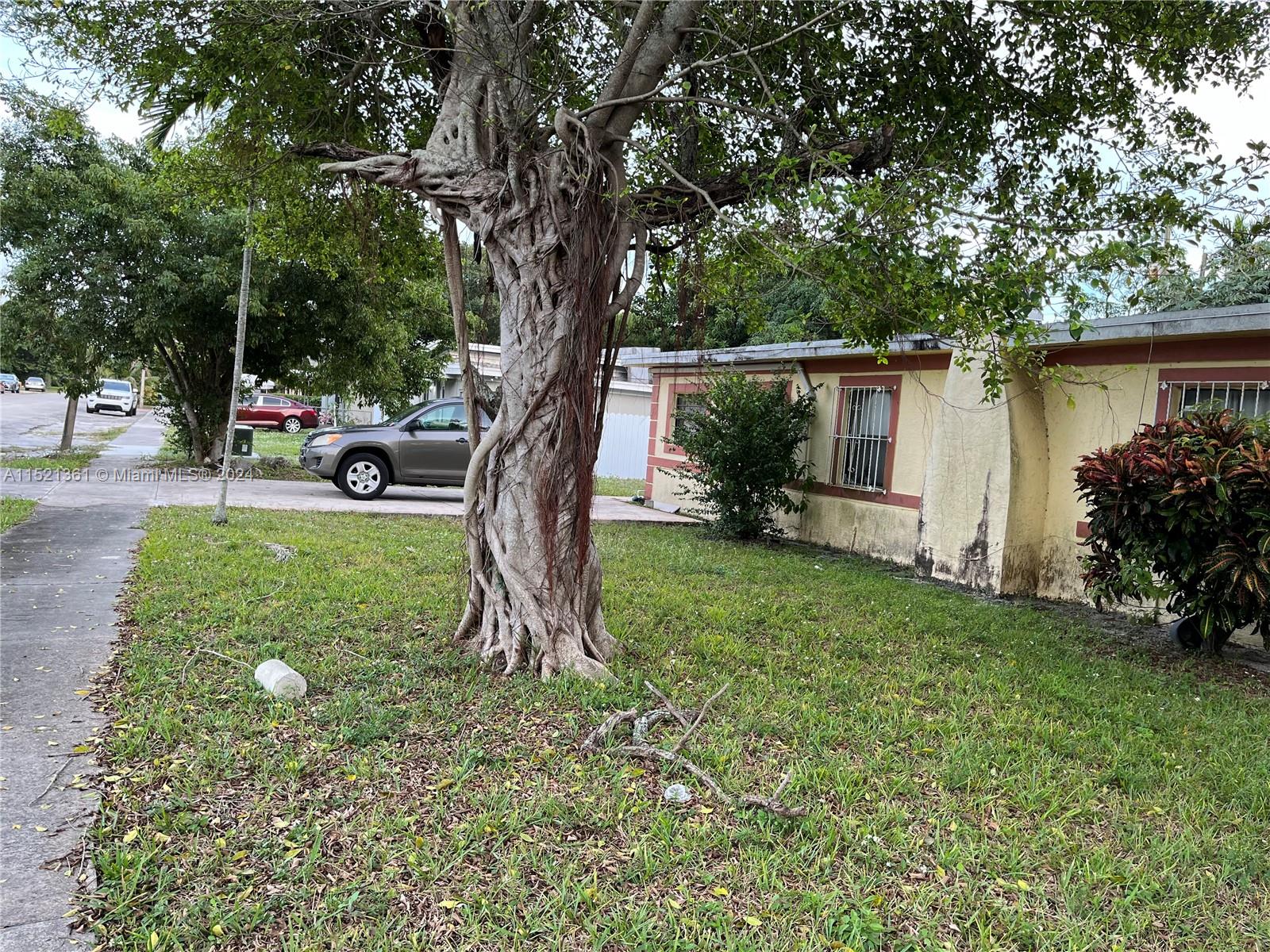 13885 NW 5th Ave, North Miami, Florida 33168, 3 Bedrooms Bedrooms, 1 Room Rooms,2 BathroomsBathrooms,Residential,For Sale,13885 NW 5th Ave,A11521361