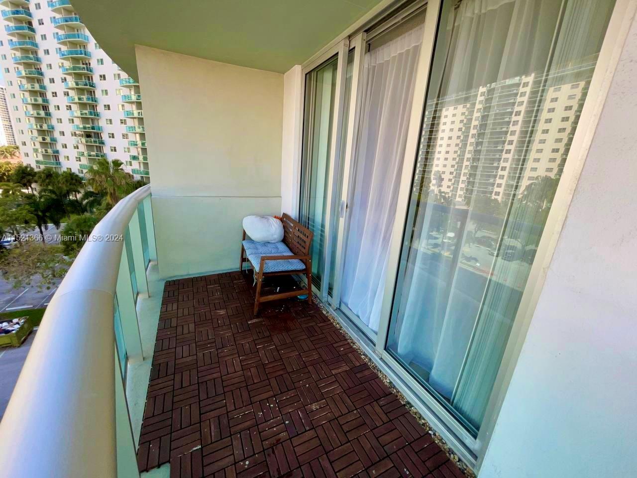 19380 Collins Ave, Sunny Isles Beach, FL, 33160 United States, 2 Bedrooms Bedrooms, ,2 BathroomsBathrooms,Residential,For Sale,Collins Ave,A11521366