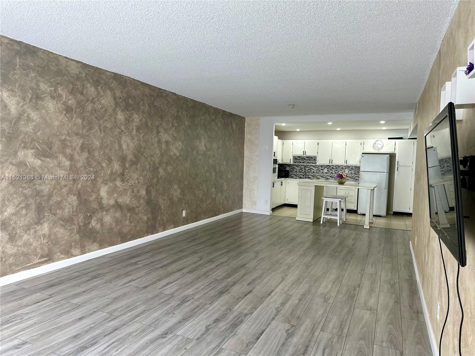 19380 Collins Ave, Sunny Isles Beach, FL, 33160 United States, 2 Bedrooms Bedrooms, ,2 BathroomsBathrooms,Residential,For Sale,Collins Ave,A11521366