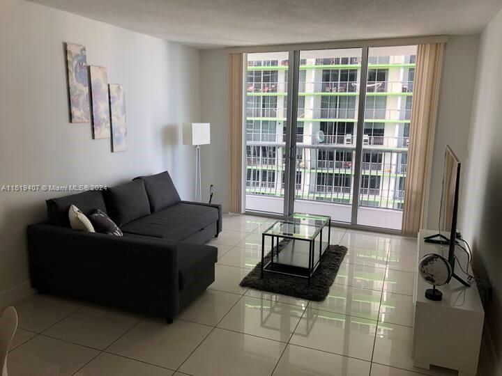 1750 N Bayshore Dr 2905, Miami, Florida 33132, 1 Bedroom Bedrooms, ,1 BathroomBathrooms,Residentiallease,For Rent,1750 N Bayshore Dr 2905,A11519407