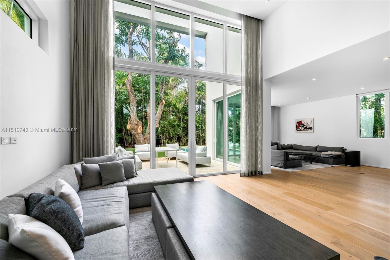 335 46th St, Miami Beach, FL, 33140 United States, 4 Bedrooms Bedrooms, ,4 BathroomsBathrooms,Residential,For Sale,46th St,A11510740