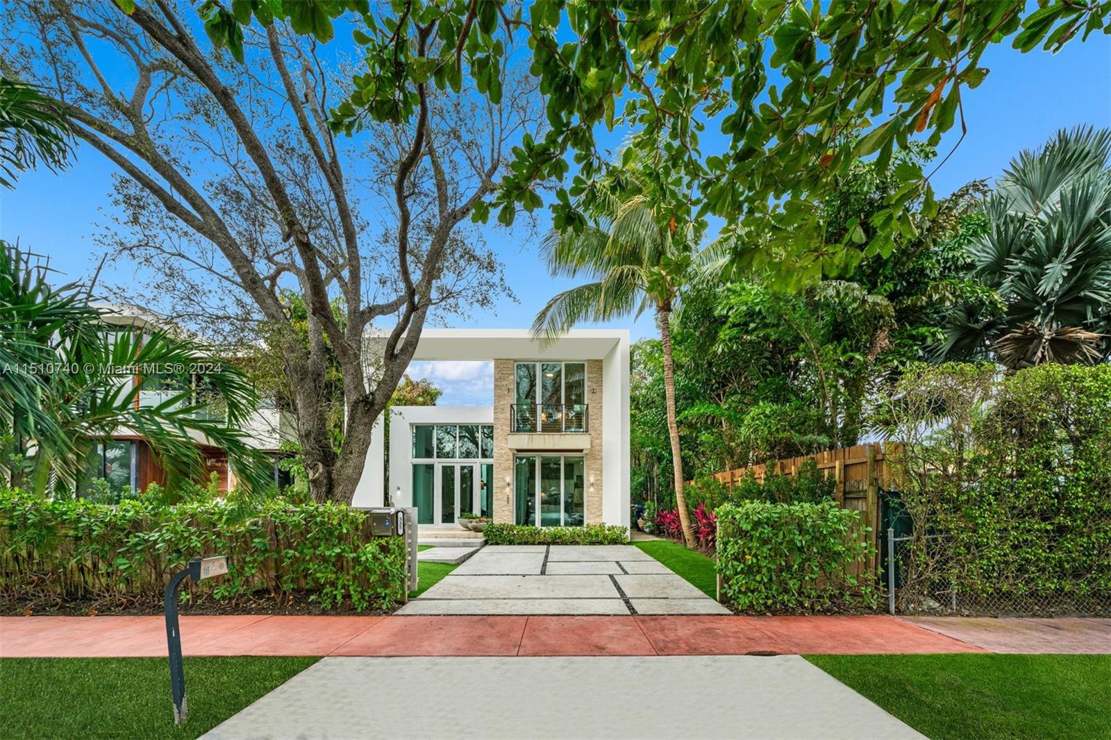 335 46th St, Miami Beach, FL, 33140 United States, 4 Bedrooms Bedrooms, ,4 BathroomsBathrooms,Residential,For Sale,46th St,A11510740