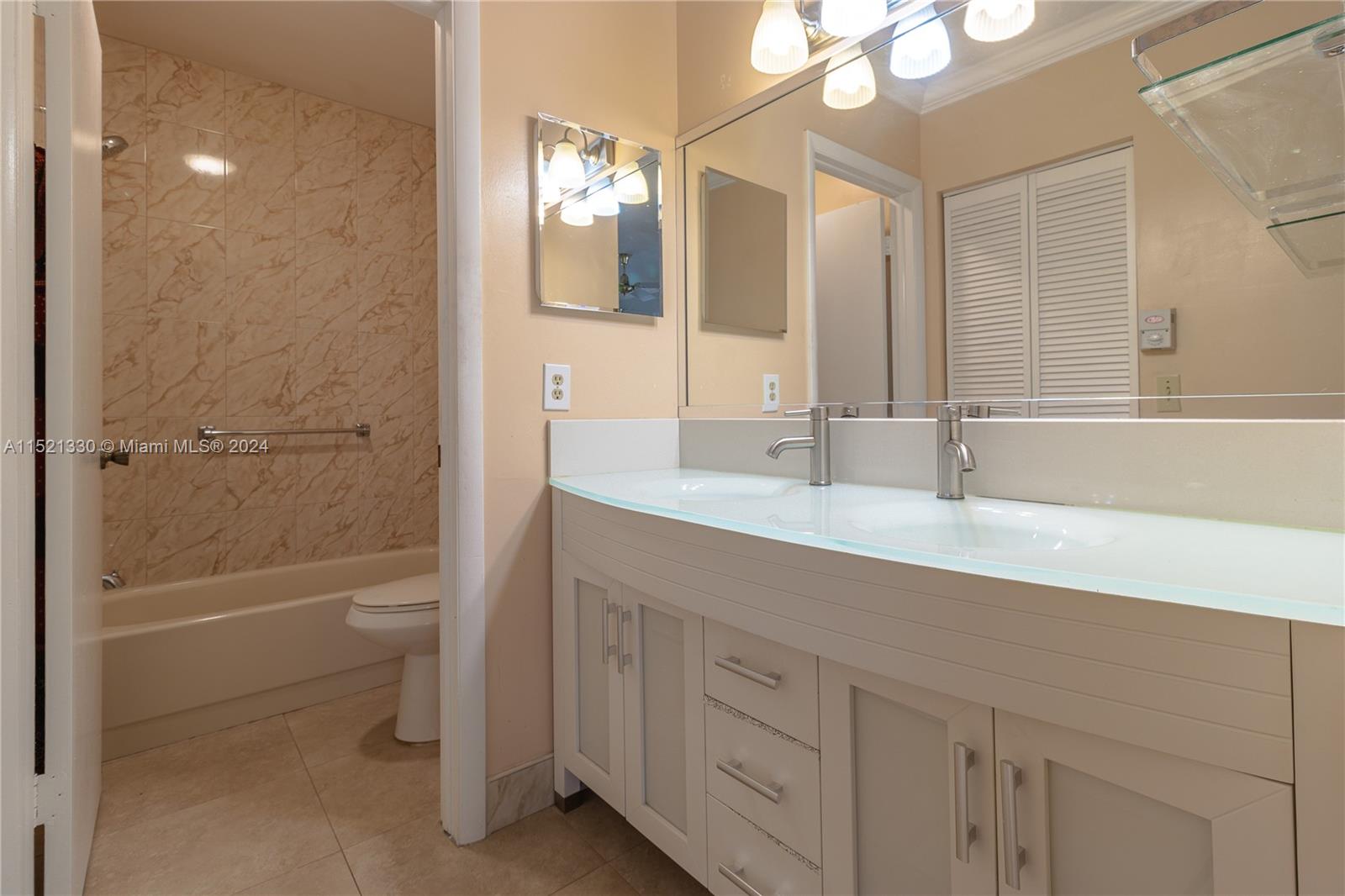 6343 W Pinehurst Cir W D36, Tamarac, Florida 33321, 2 Bedrooms Bedrooms, ,2 BathroomsBathrooms,Residential,For Sale,6343 W Pinehurst Cir W D36,A11521330