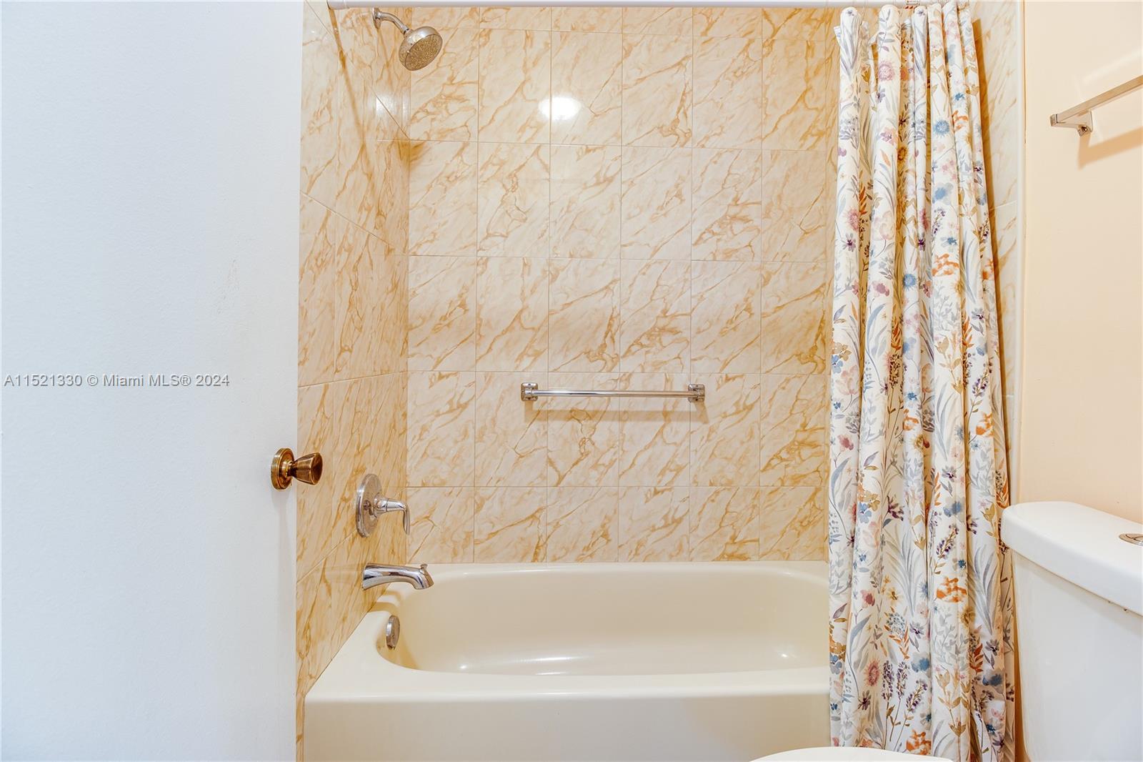 6343 W Pinehurst Cir W D36, Tamarac, Florida 33321, 2 Bedrooms Bedrooms, ,2 BathroomsBathrooms,Residential,For Sale,6343 W Pinehurst Cir W D36,A11521330