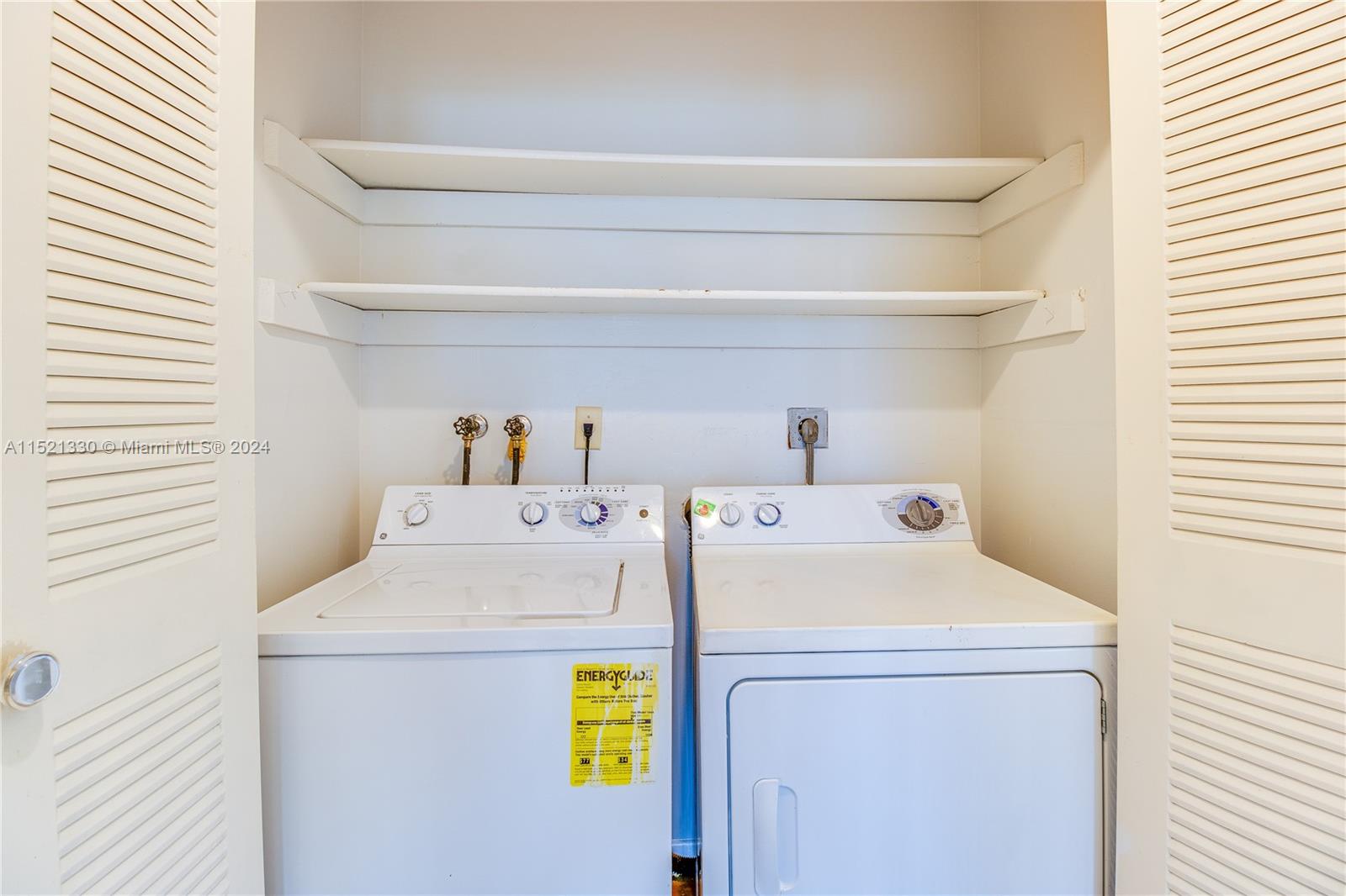 6343 W Pinehurst Cir W D36, Tamarac, Florida 33321, 2 Bedrooms Bedrooms, ,2 BathroomsBathrooms,Residential,For Sale,6343 W Pinehurst Cir W D36,A11521330