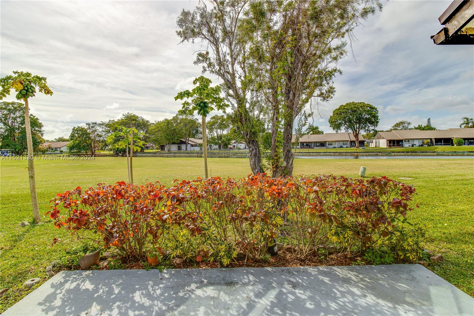 6343 W Pinehurst Cir W D36, Tamarac, Florida 33321, 2 Bedrooms Bedrooms, ,2 BathroomsBathrooms,Residential,For Sale,6343 W Pinehurst Cir W D36,A11521330