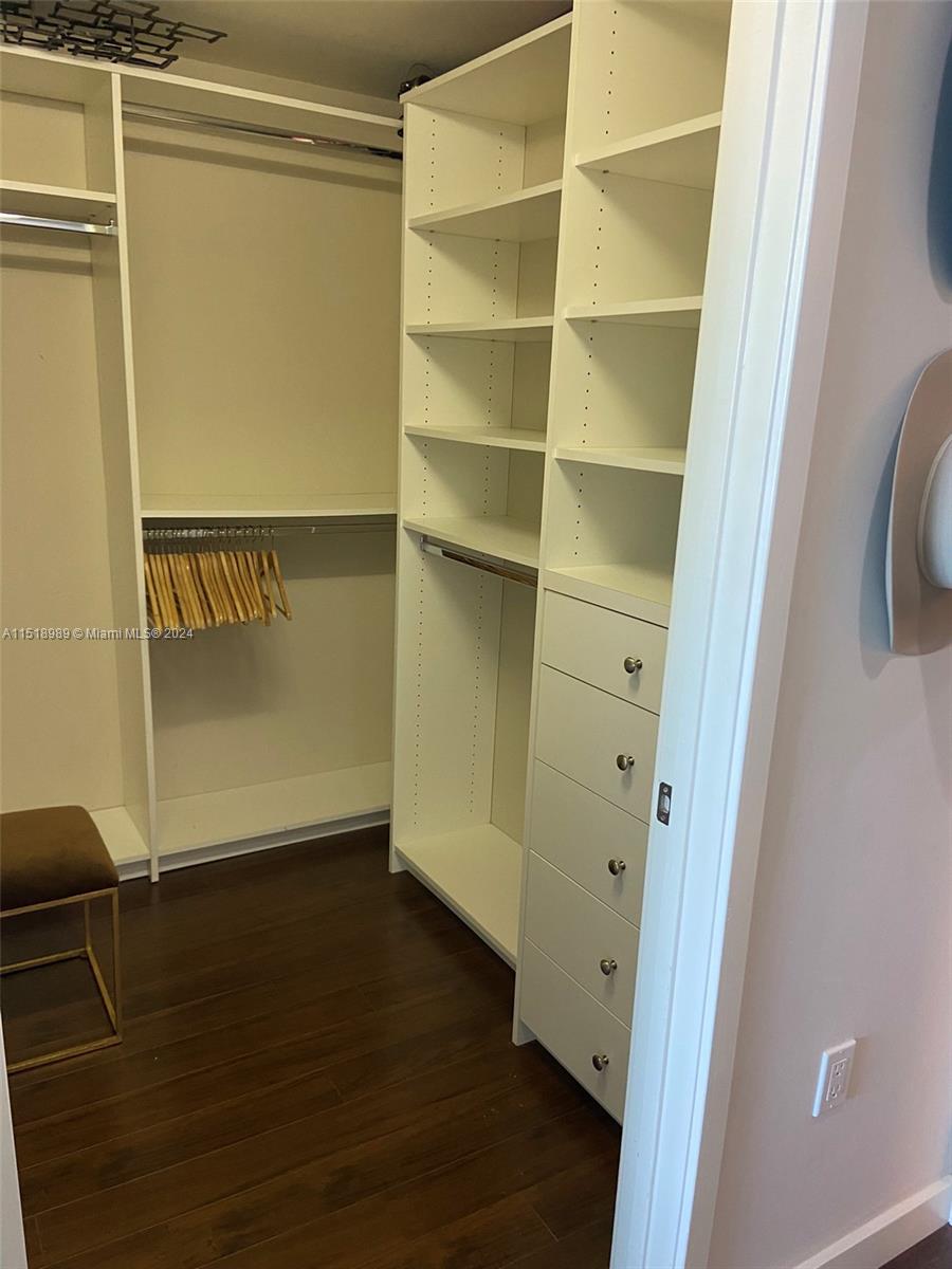 7935 East Dr 904, North Bay Village, Florida 33141, 3 Bedrooms Bedrooms, ,3 BathroomsBathrooms,Residentiallease,For Rent,7935 East Dr 904,A11518989