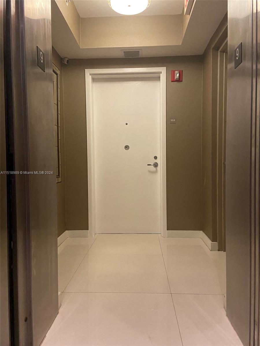 7935 East Dr 904, North Bay Village, Florida 33141, 3 Bedrooms Bedrooms, ,3 BathroomsBathrooms,Residentiallease,For Rent,7935 East Dr 904,A11518989