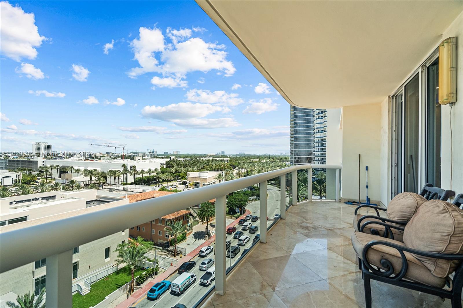 9559 Collins Ave, Surfside, FL, 33154 United States, 1 Bedroom Bedrooms, ,2 BathroomsBathrooms,Residential,For Sale,Collins Ave,A11520036