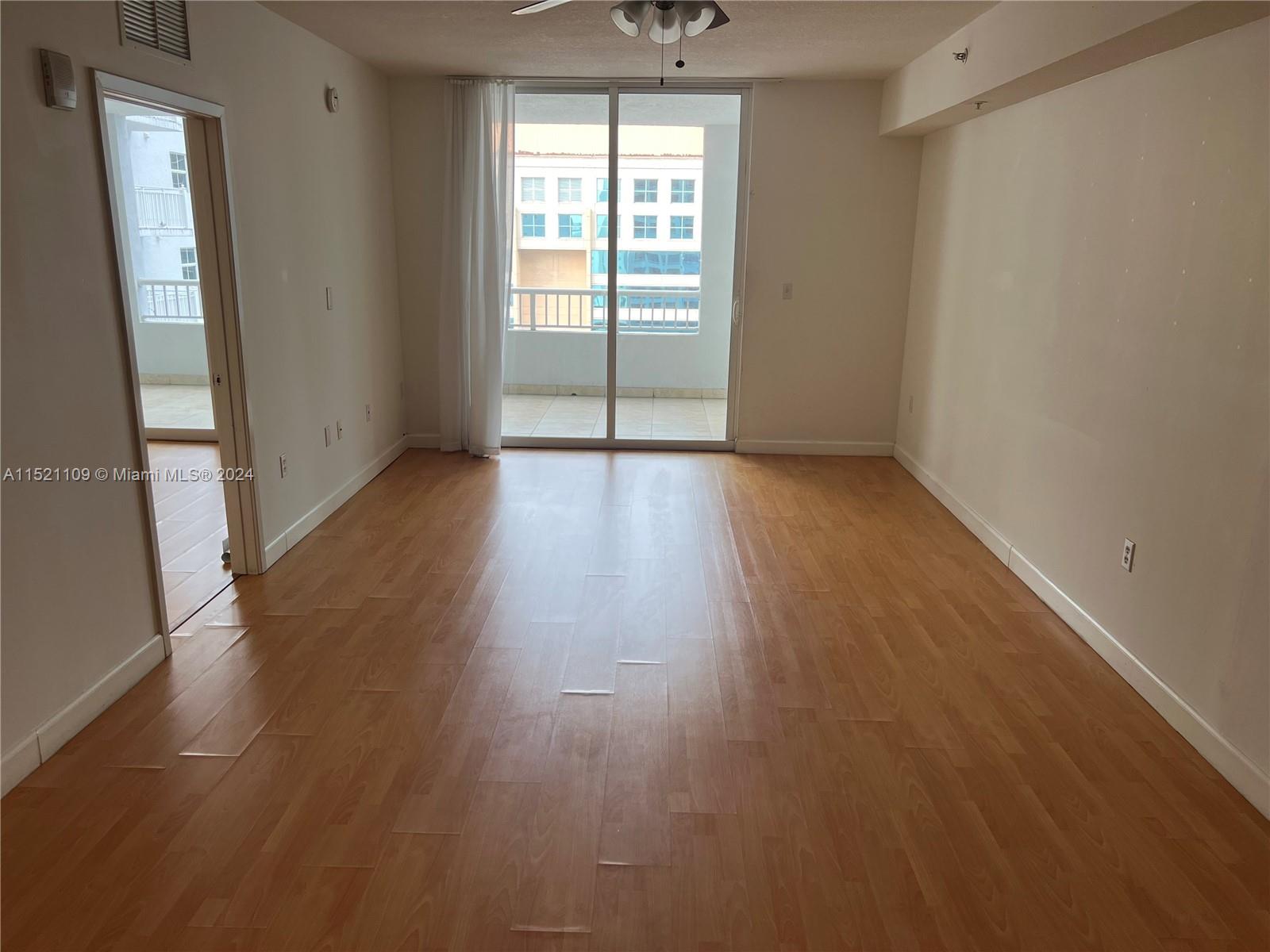 170 14 ST, Miami, FL, 33131 United States, 2 Bedrooms Bedrooms, ,2 BathroomsBathrooms,Residential,For Sale,14 ST,A11521109