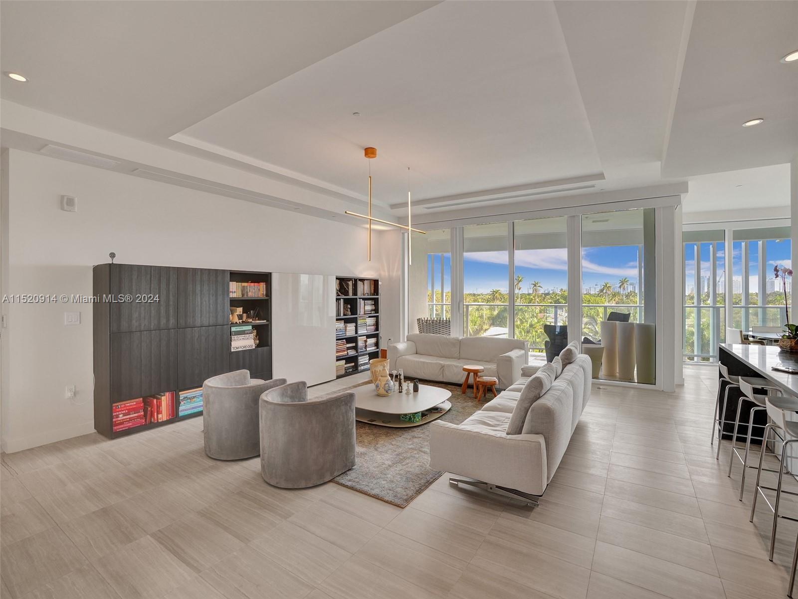 4701 Meridian AV 624, Miami Beach, Florida 33140, 2 Bedrooms Bedrooms, ,2 BathroomsBathrooms,Residential,For Sale,4701 Meridian AV 624,A11520914