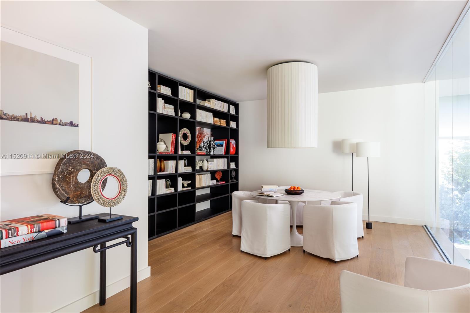 4701 Meridian AV, Miami Beach, FL, 33140 United States, 2 Bedrooms Bedrooms, ,2 BathroomsBathrooms,Residential,For Sale,Meridian AV,A11520914