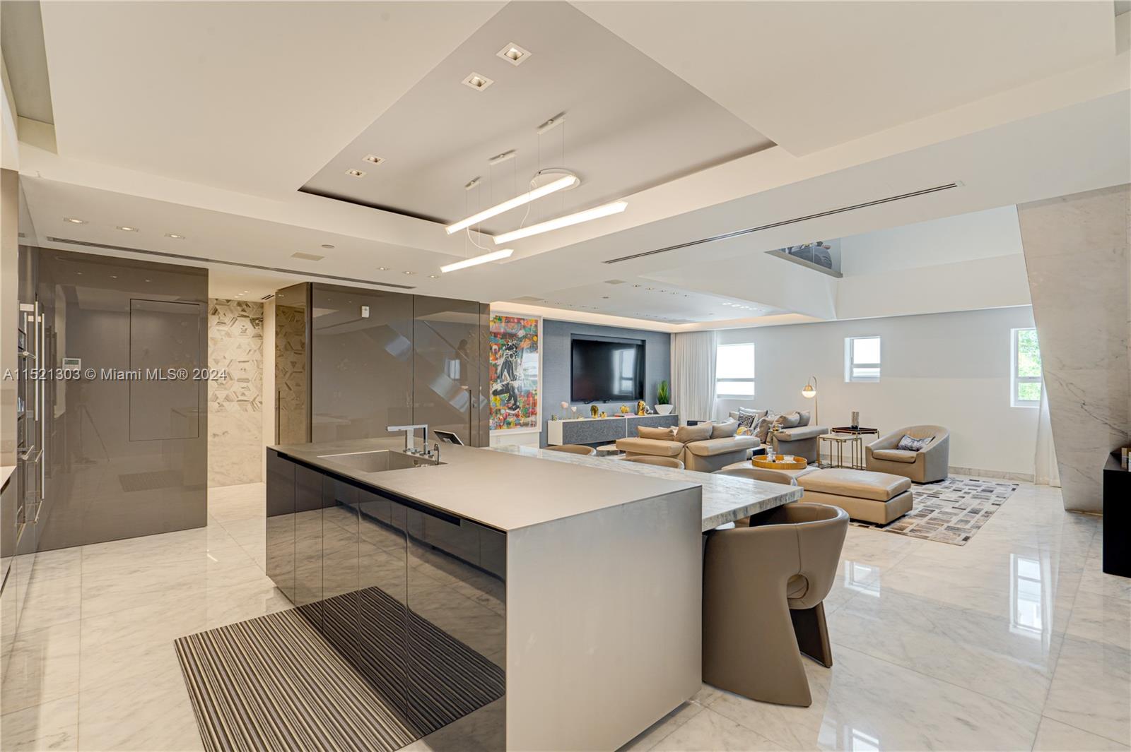 125 Ocean Dr F0203, Miami Beach, Florida 33139, 2 Bedrooms Bedrooms, ,2 BathroomsBathrooms,Residential,For Sale,125 Ocean Dr F0203,A11521303