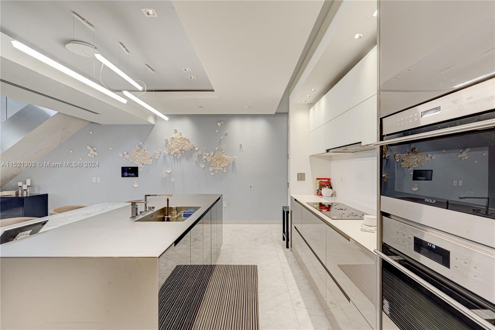 125 Ocean Dr F0203, Miami Beach, Florida 33139, 2 Bedrooms Bedrooms, ,2 BathroomsBathrooms,Residential,For Sale,125 Ocean Dr F0203,A11521303