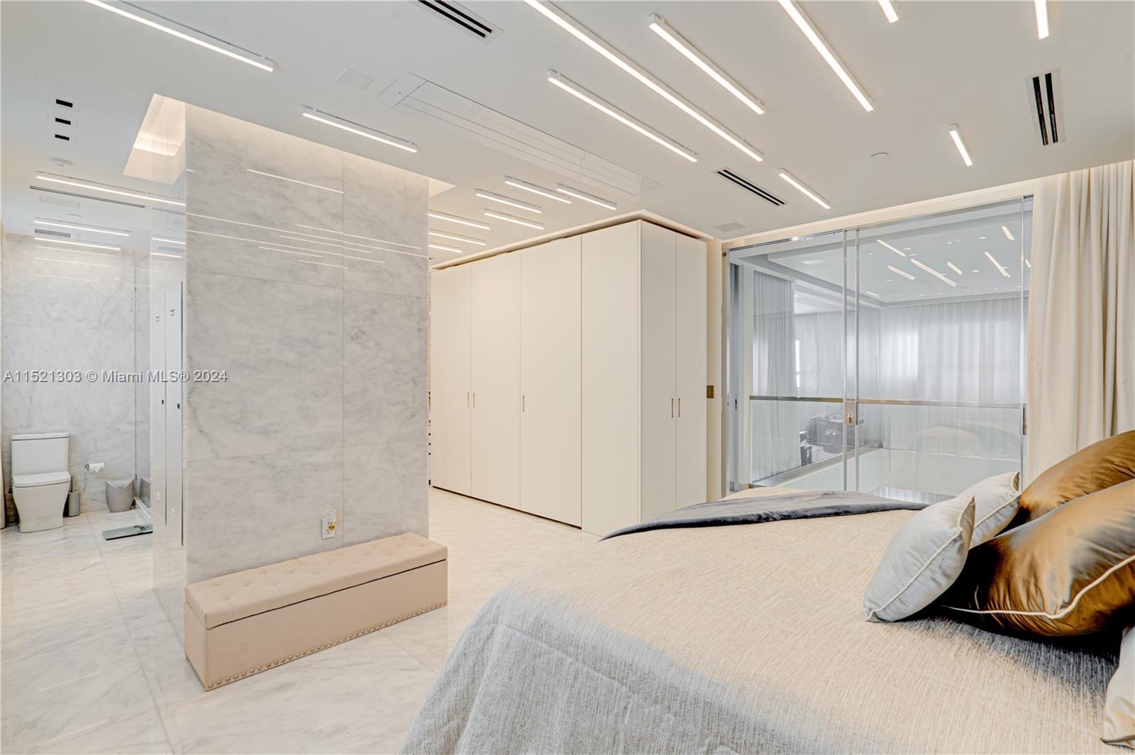 125 Ocean Dr F0203, Miami Beach, Florida 33139, 2 Bedrooms Bedrooms, ,2 BathroomsBathrooms,Residential,For Sale,125 Ocean Dr F0203,A11521303