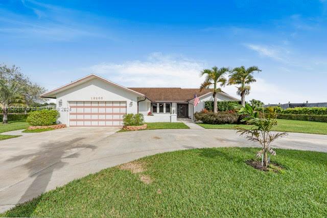 18285 SW 216th St  For Sale A11520576, FL
