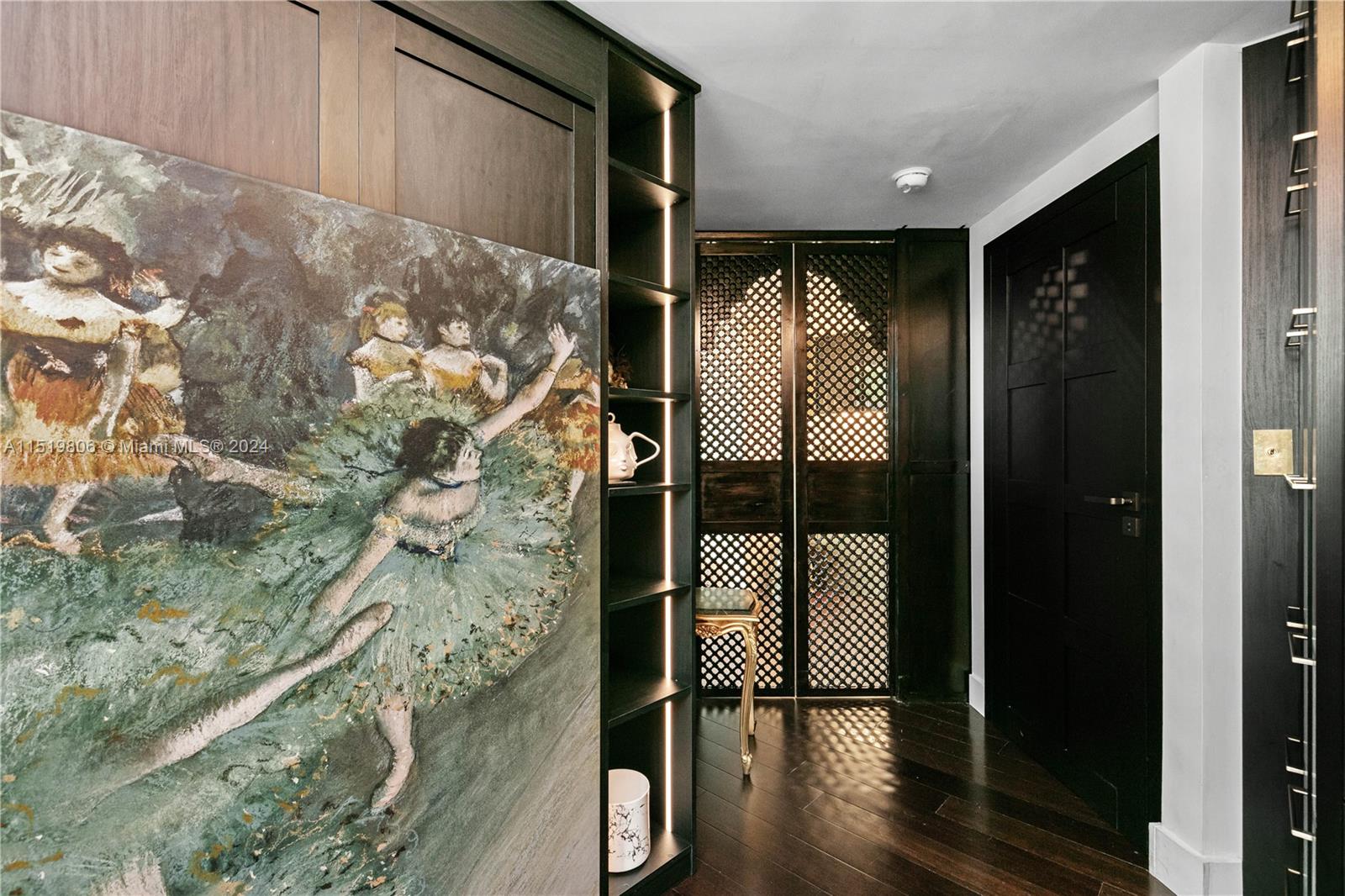 7728 Collins Ave 10, Miami Beach, Florida 33141, 2 Bedrooms Bedrooms, ,2 BathroomsBathrooms,Residentiallease,For Rent,7728 Collins Ave 10,A11519806