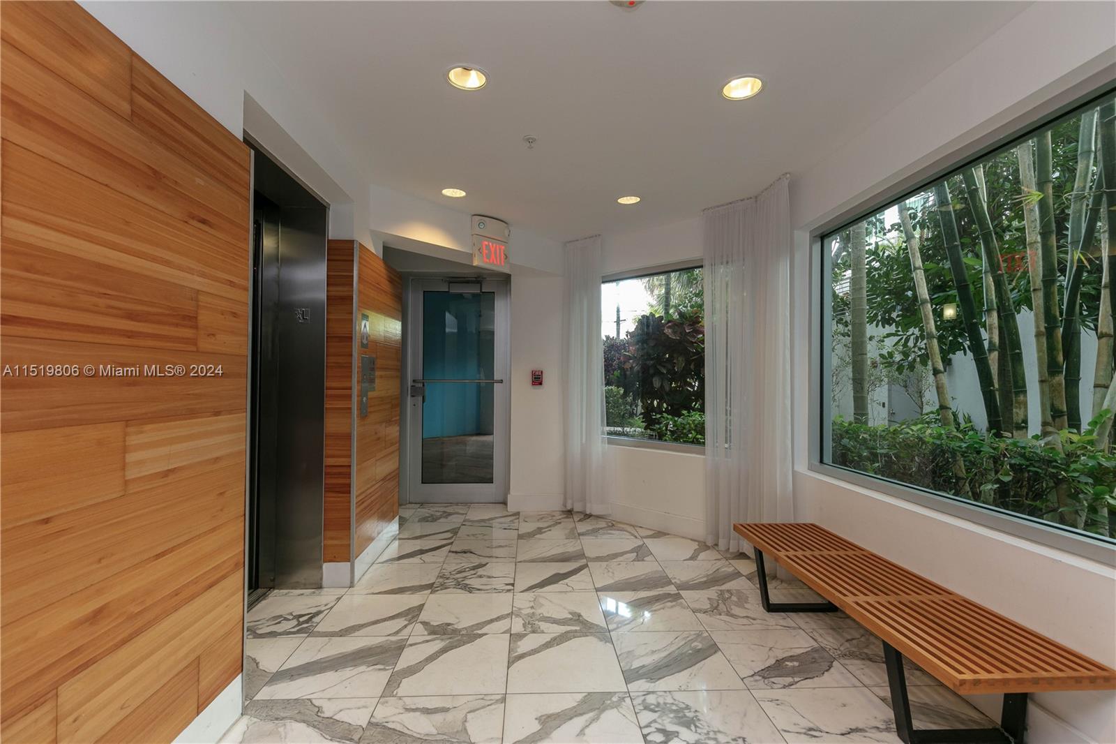 7728 Collins Ave 10, Miami Beach, Florida 33141, 2 Bedrooms Bedrooms, ,2 BathroomsBathrooms,Residentiallease,For Rent,7728 Collins Ave 10,A11519806