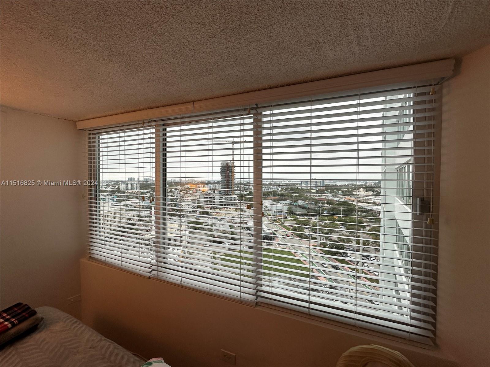 7135 Collins Ave, Miami Beach, FL, 33141 United States, 1 Bedroom Bedrooms, ,2 BathroomsBathrooms,Residential,For Sale,Collins Ave,A11516825